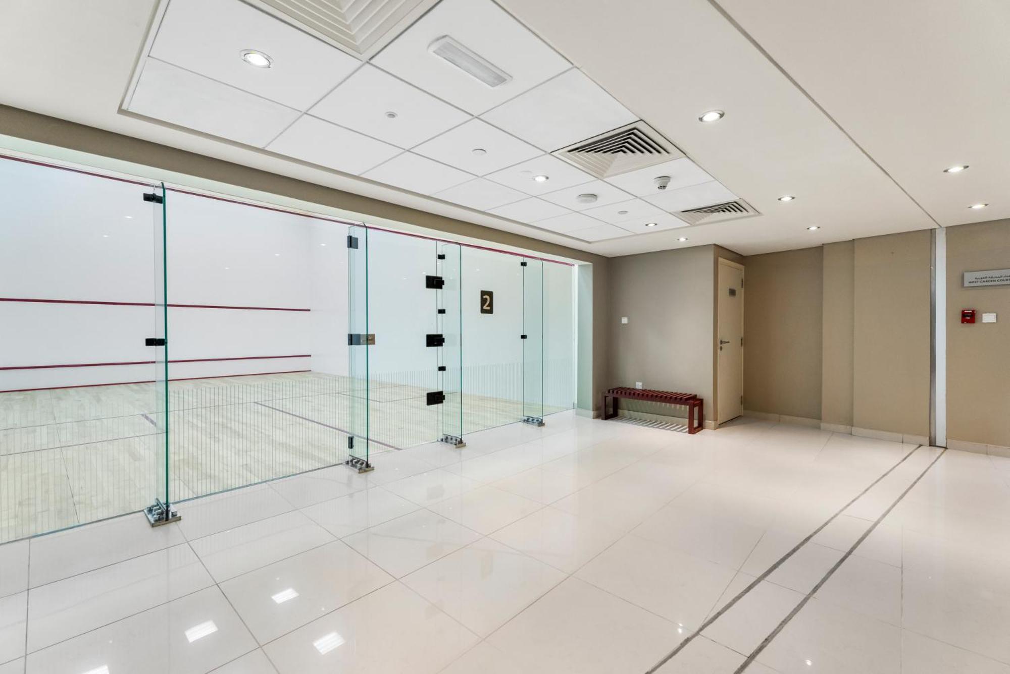 Stylish 1 Bedroom - Burj Khalifa View- 5mn Walk To Mall-apartment In Burj Views Tower