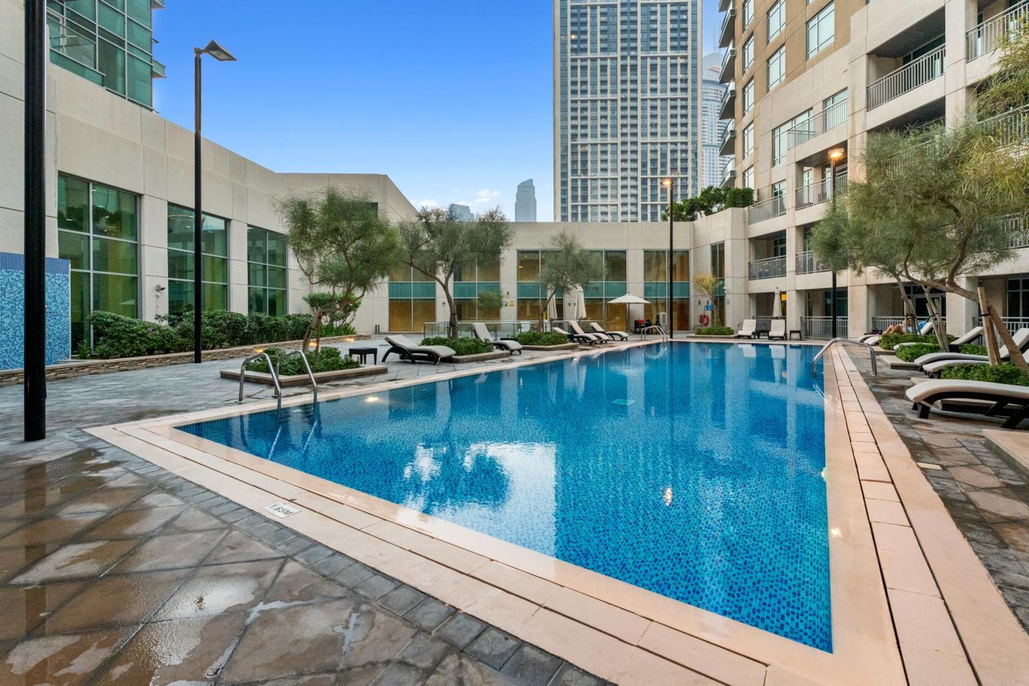 Apartment Stylish 1 Bedroom - Burj Khalifa View- 5mn Walk To Mall-apartment In Burj Views Tower