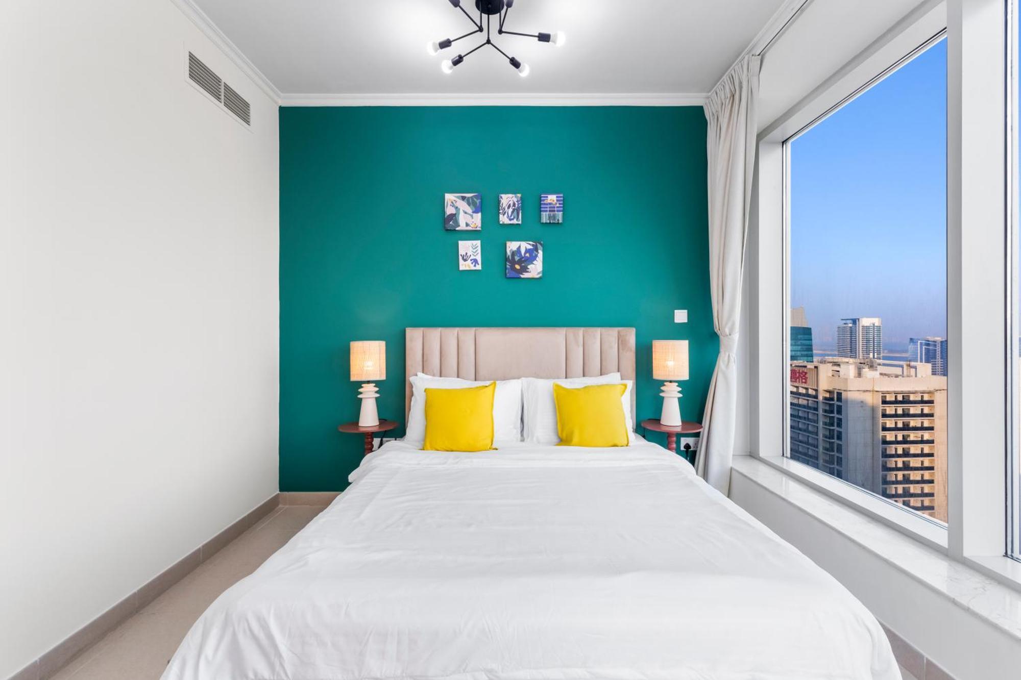 Stylish 1 Bedroom - Burj Khalifa View- 5mn Walk To Mall-apartment In Burj Views Tower