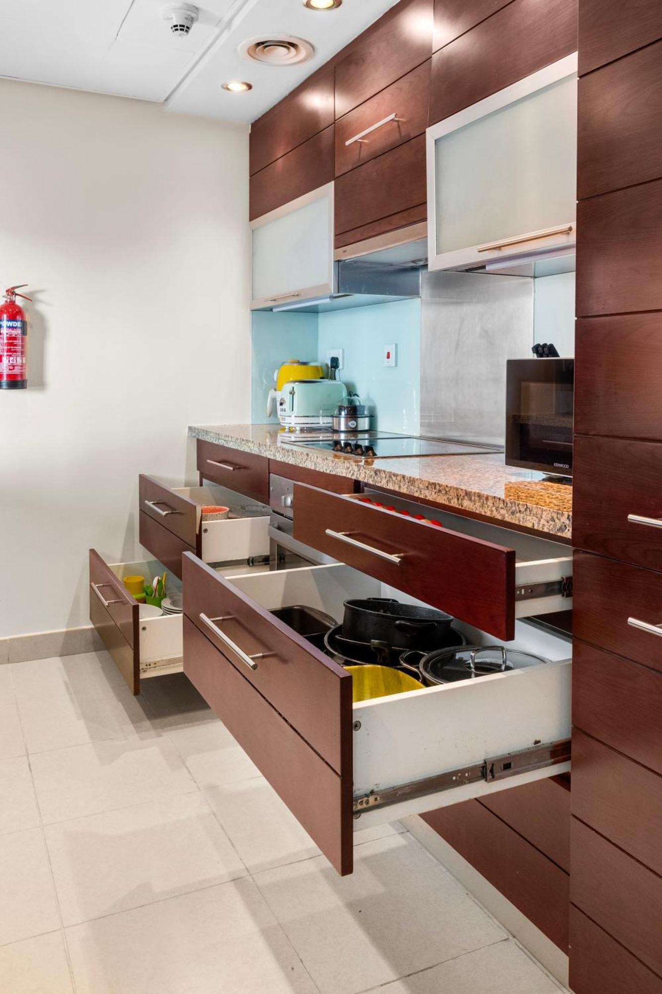 Stylish 1 Bedroom - Burj Khalifa View- 5mn Walk To Mall-apartment In Burj Views Tower