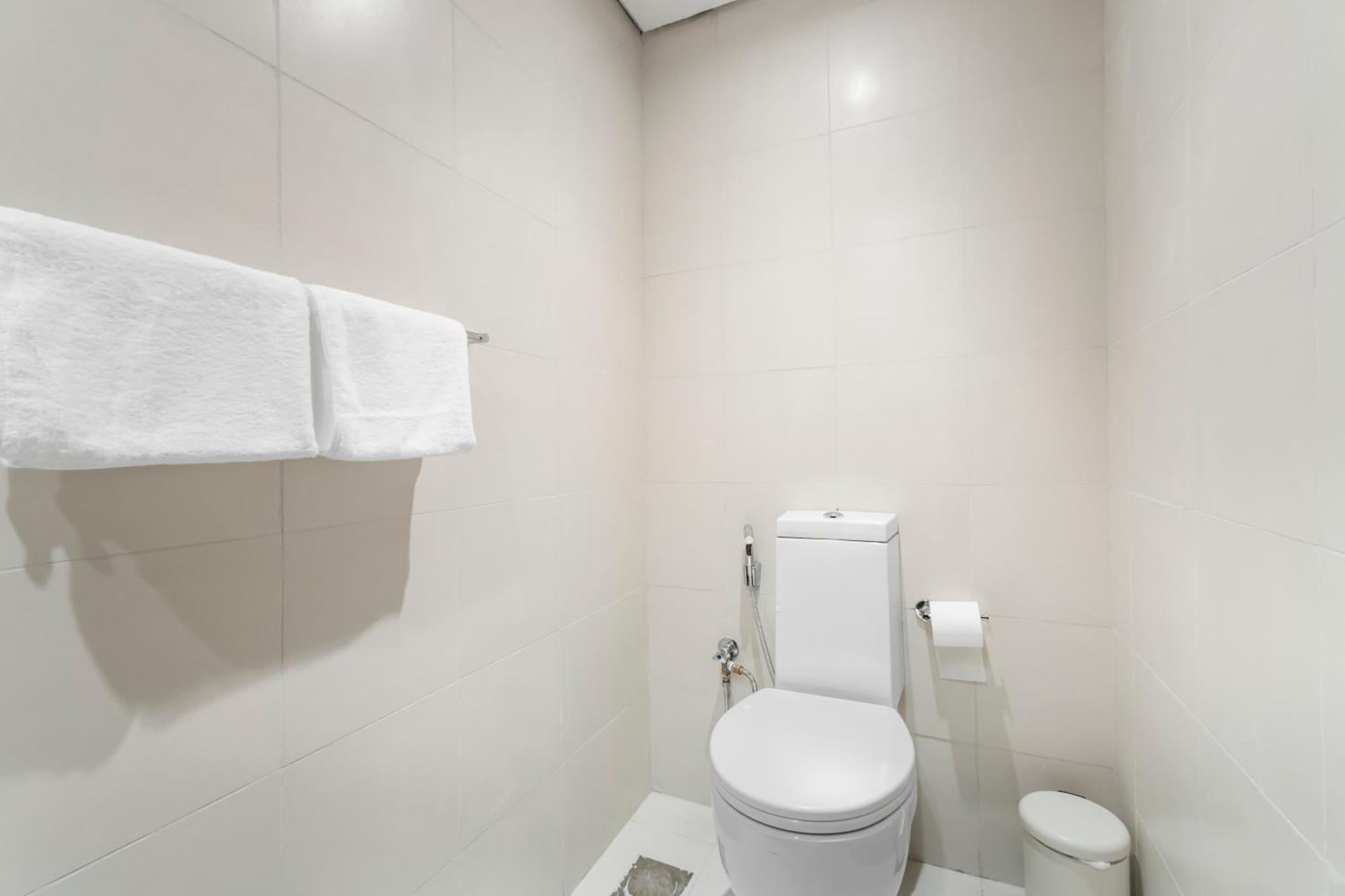 Stylish 1 Bedroom - Burj Khalifa View- 5mn Walk To Mall-apartment In Burj Views Tower Dubai
