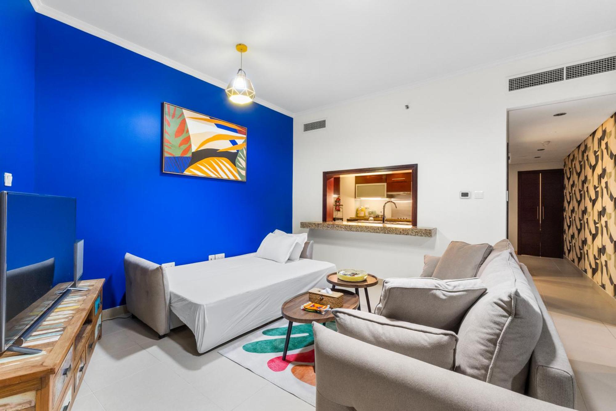 Stylish 1 Bedroom - Burj Khalifa View- 5mn Walk To Mall-apartment In Burj Views Tower Apartment
