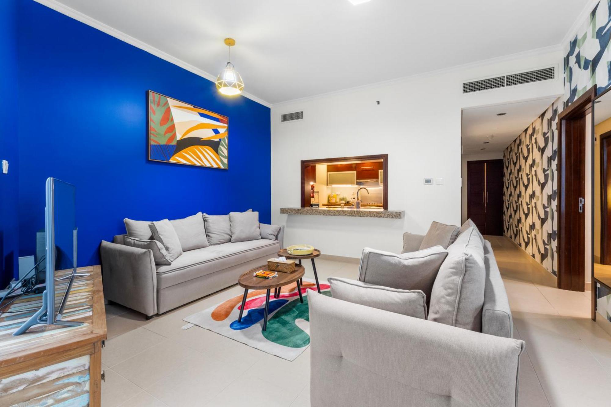 Stylish 1 Bedroom - Burj Khalifa View- 5mn Walk To Mall-apartment In Burj Views Tower Apartment Dubai